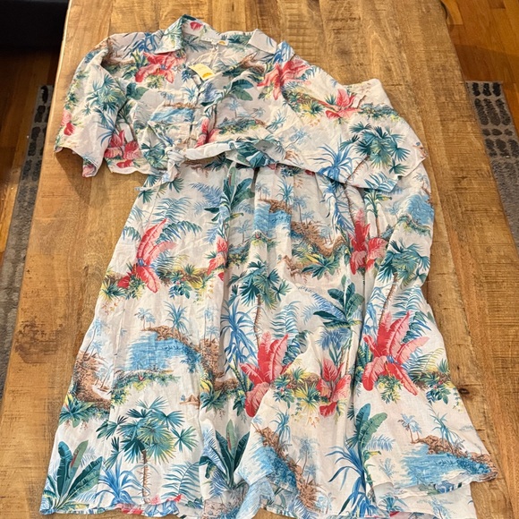 C&C California Dresses & Skirts - C&C California Tropical Print Women's linen rayon blend Skirt set NWT LARGE